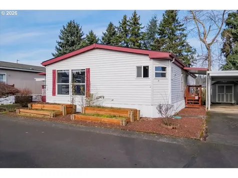835 SE 1st Avenue Canby OR 97013