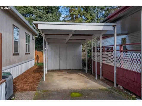 835 SE 1st Avenue Canby OR 97013