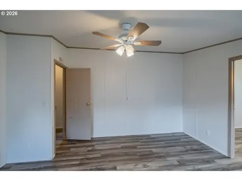 835 SE 1st Avenue Canby OR 97013