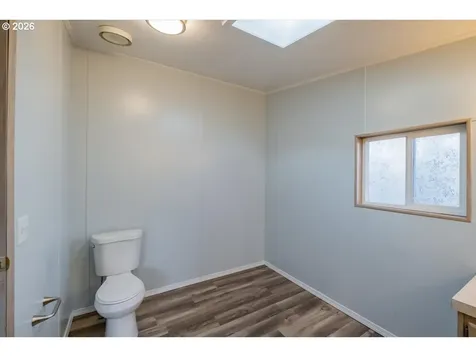 835 SE 1st Avenue Canby OR 97013