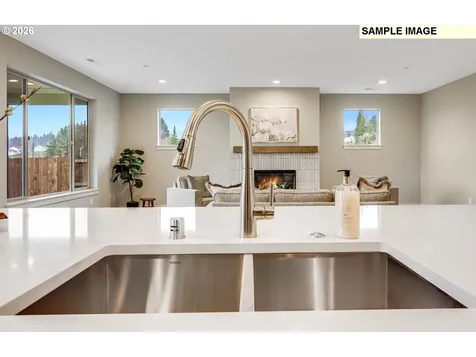 225 E 24th Avenue La Center WA 98629