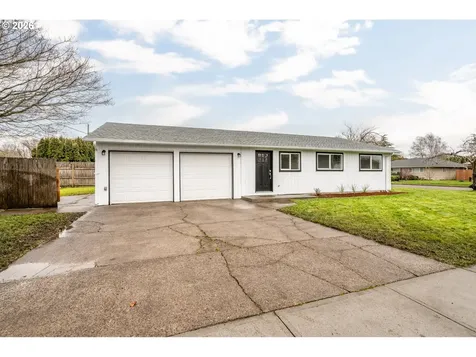 1409 31st Avenue Longview WA 98632