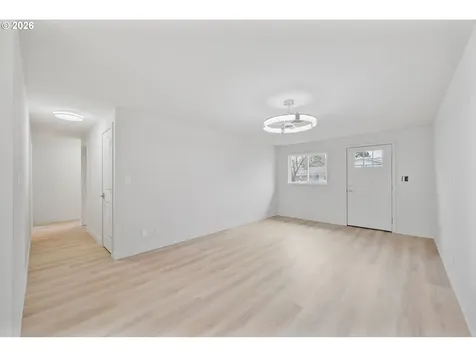 1409 31st Avenue Longview WA 98632