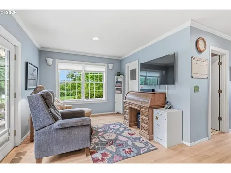 2655 Pacific Way Longview WA 98632