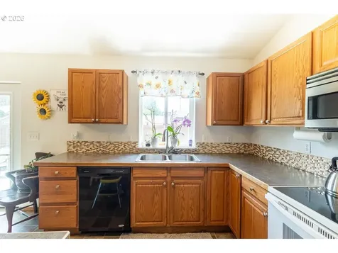 2910 Misty Avenue La Grande OR 97850