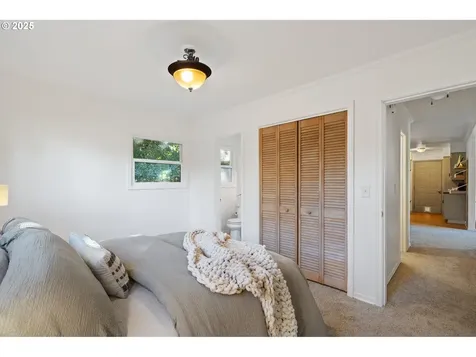 409 SE 95th Avenue Vancouver WA 98664