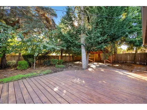 409 SE 95th Avenue Vancouver WA 98664