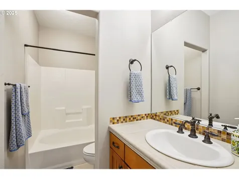3869 SE Deer Creek Way Gresham OR 97080