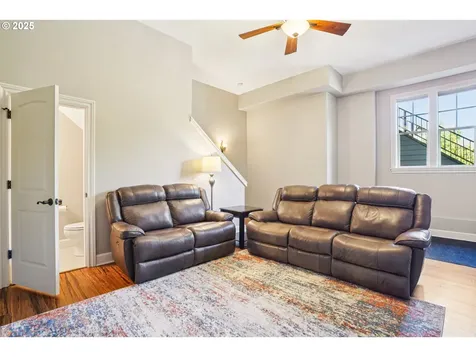 3869 SE Deer Creek Way Gresham OR 97080