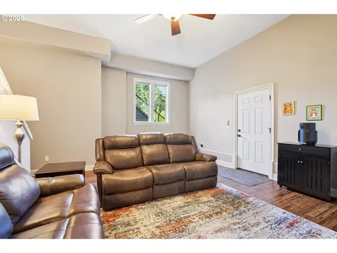 3869 SE Deer Creek Way Gresham OR 97080