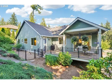 3869 SE Deer Creek Way Gresham OR 97080