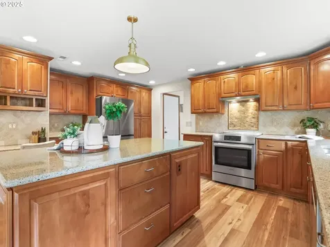 15101 NE 249th Avenue Brush Prairie WA 98606