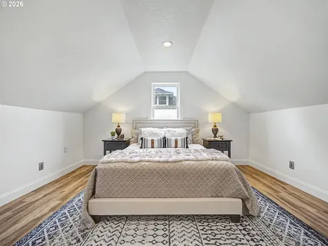 135 S Sheridan Street Mt. Angel OR 97362