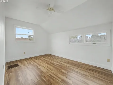 135 S Sheridan Street Mt. Angel OR 97362