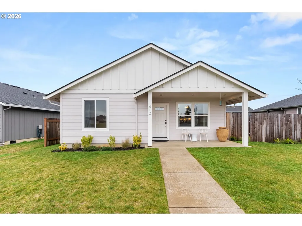 412 Herren Avenue Winlock WA 98596