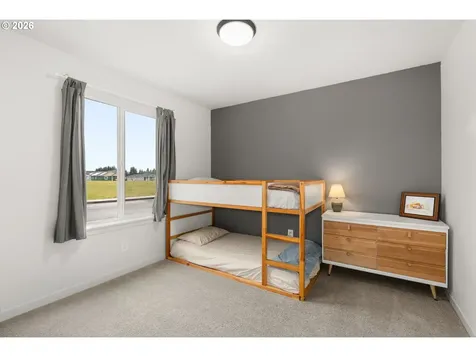412 Herren Avenue Winlock WA 98596