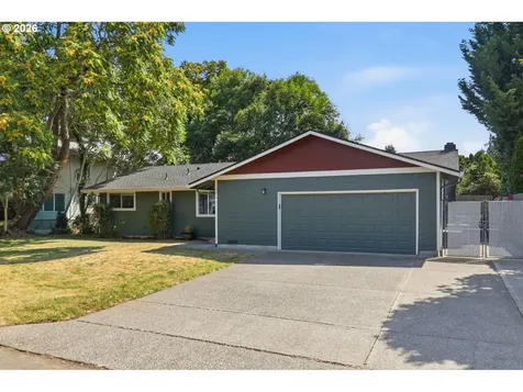10011 NW 27th Avenue Vancouver WA 98685