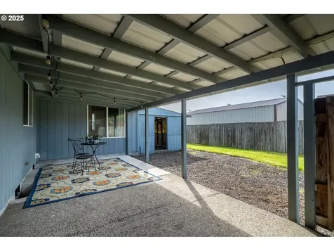 3605 Walnut Lane Tillamook OR 97141