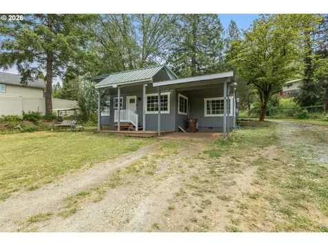 591 Mill Street Canyonville OR 97417