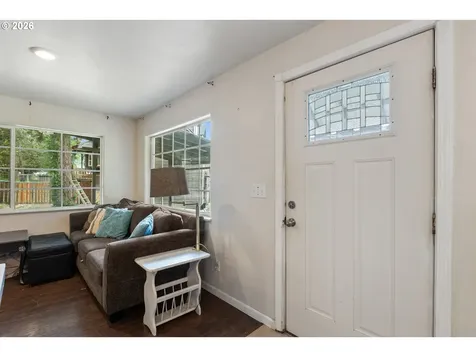 591 Mill Street Canyonville OR 97417