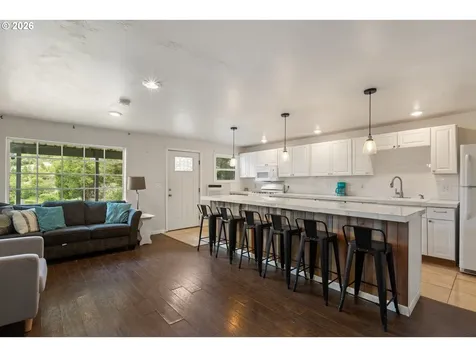 591 Mill Street Canyonville OR 97417