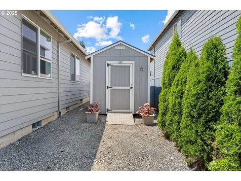 102 NE Overlook Court Estacada OR 97023