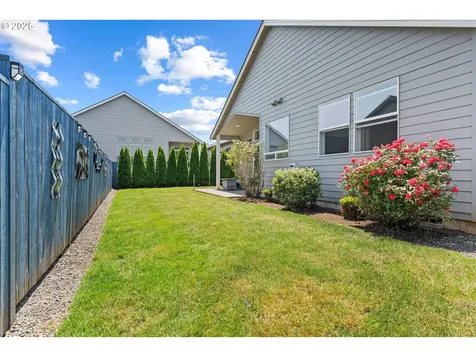 102 NE Overlook Court Estacada OR 97023