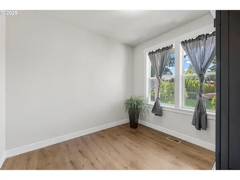 102 NE Overlook Court Estacada OR 97023