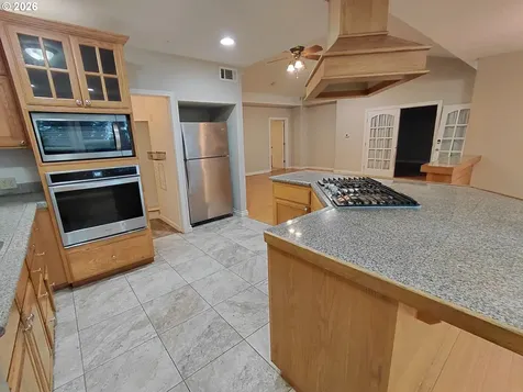 248 Shipview Road Kalama WA 98625