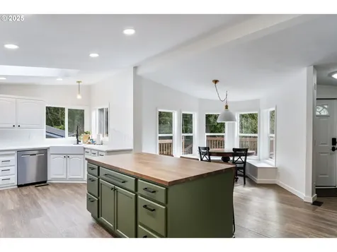 16843 S Copley Court Oregon City OR 97045