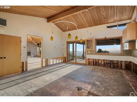 1209 SW Hessler Drive Portland OR 97239