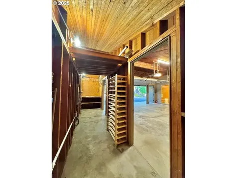 1209 SW Hessler Drive Portland OR 97239