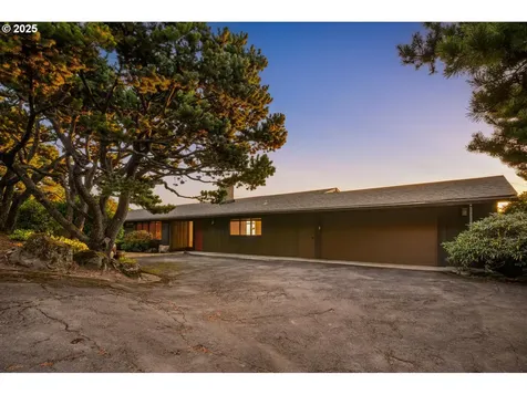 1209 SW Hessler Drive Portland OR 97239