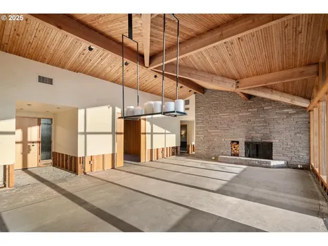 1209 SW Hessler Drive Portland OR 97239