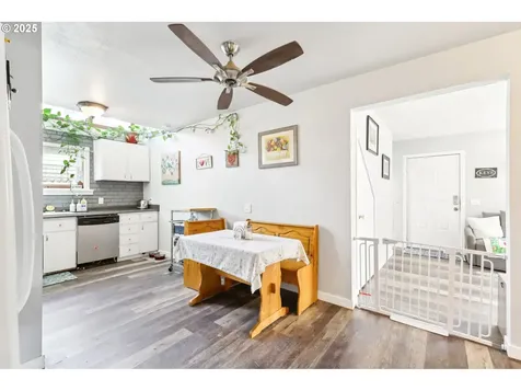106 Eluria Street Oregon City OR 97045
