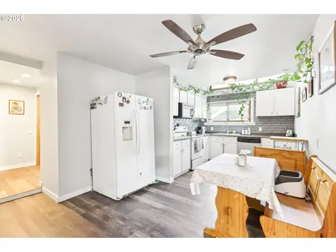 106 Eluria Street Oregon City OR 97045