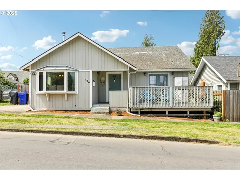 106 Eluria Street Oregon City OR 97045