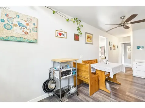 106 Eluria Street Oregon City OR 97045