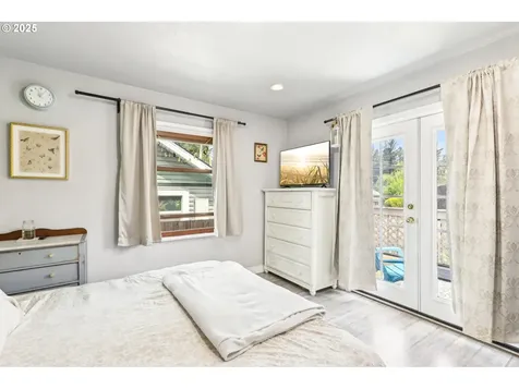 106 Eluria Street Oregon City OR 97045