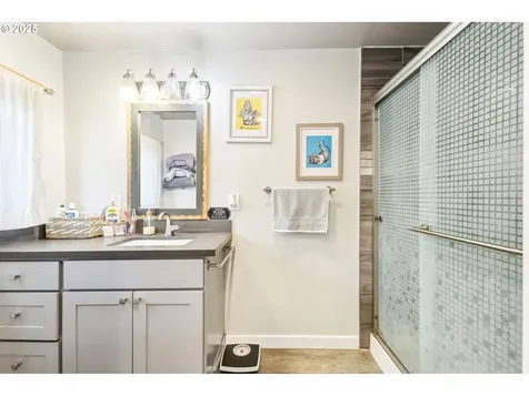 106 Eluria Street Oregon City OR 97045