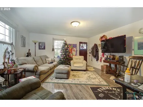 116 SE Williams Road Gresham OR 97080