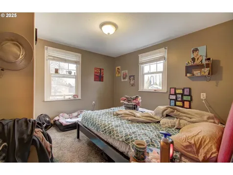 116 SE Williams Road Gresham OR 97080