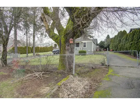 116 SE Williams Road Gresham OR 97080