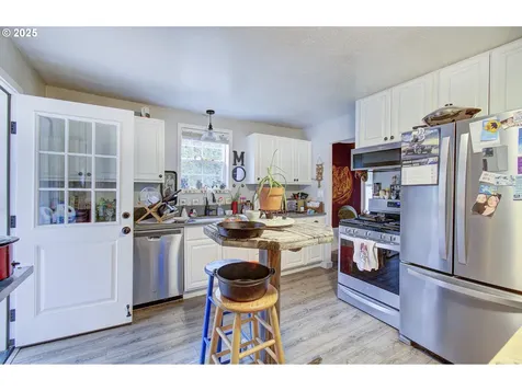 116 SE Williams Road Gresham OR 97080