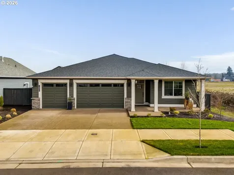 1804 S Locust Street Canby OR 97013