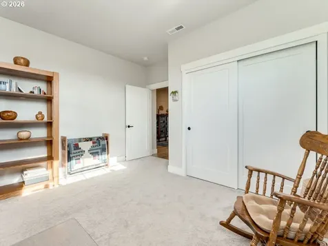 1804 S Locust Street Canby OR 97013