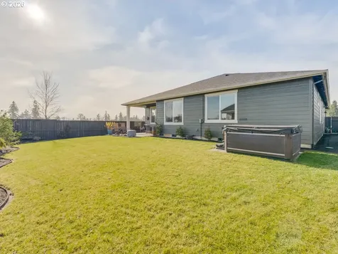 1804 S Locust Street Canby OR 97013
