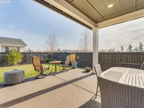 1804 S Locust Street Canby OR 97013