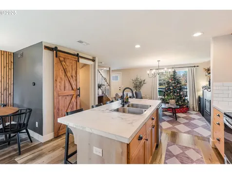 1506 E Mill Court Newberg OR 97132