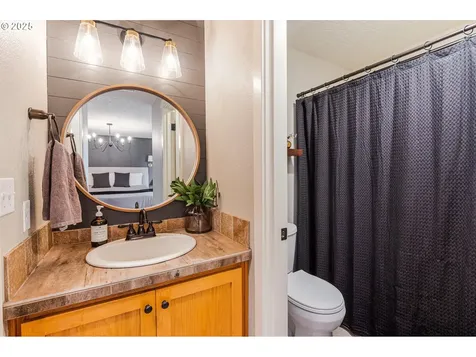 1506 E Mill Court Newberg OR 97132